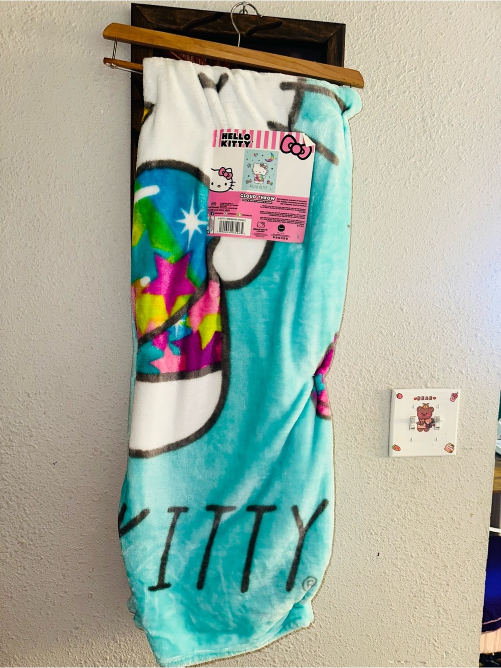 Hello Kitty Cloud Throw Blanket - Pink & Aqua